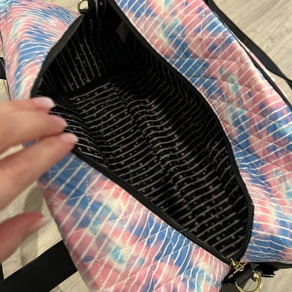 Betsey Johnson Weekender bag. Brand new with tags! - Picture 15 of 17
